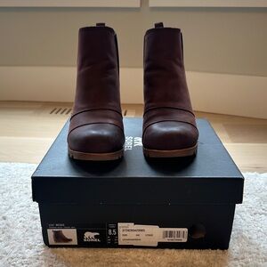 Sorel Women's Redwood and Black Lea Wedge Ankle Booties